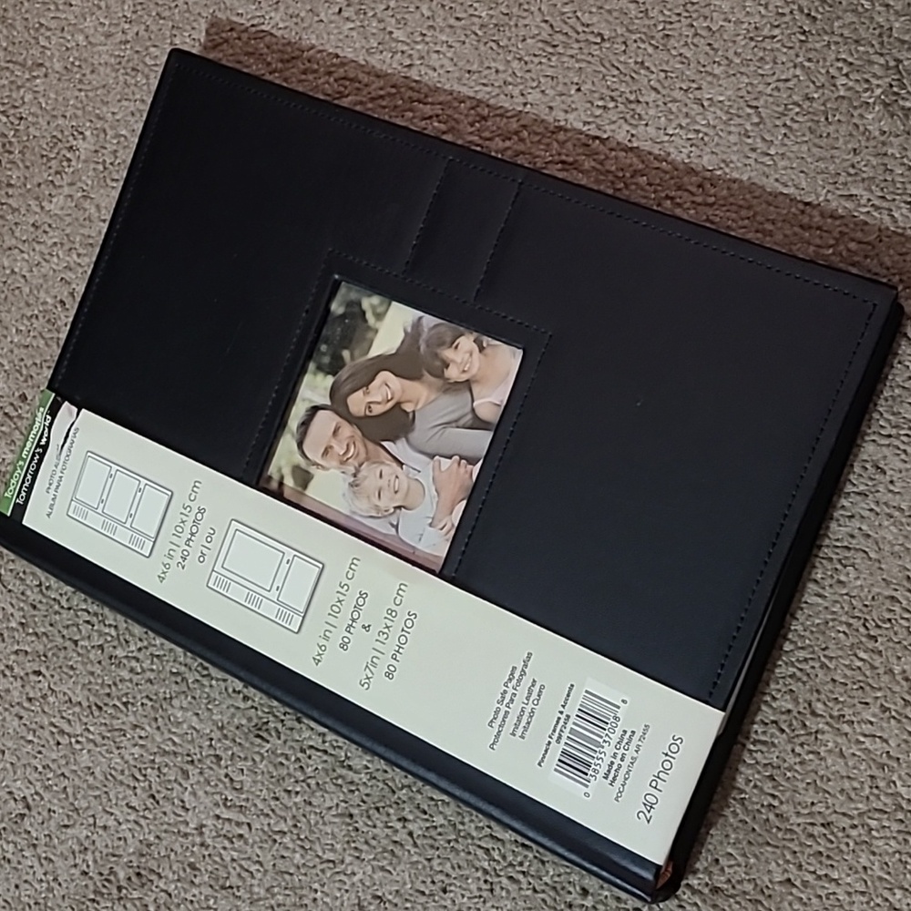 NEW Classic Black Photo Album with Cover Display
